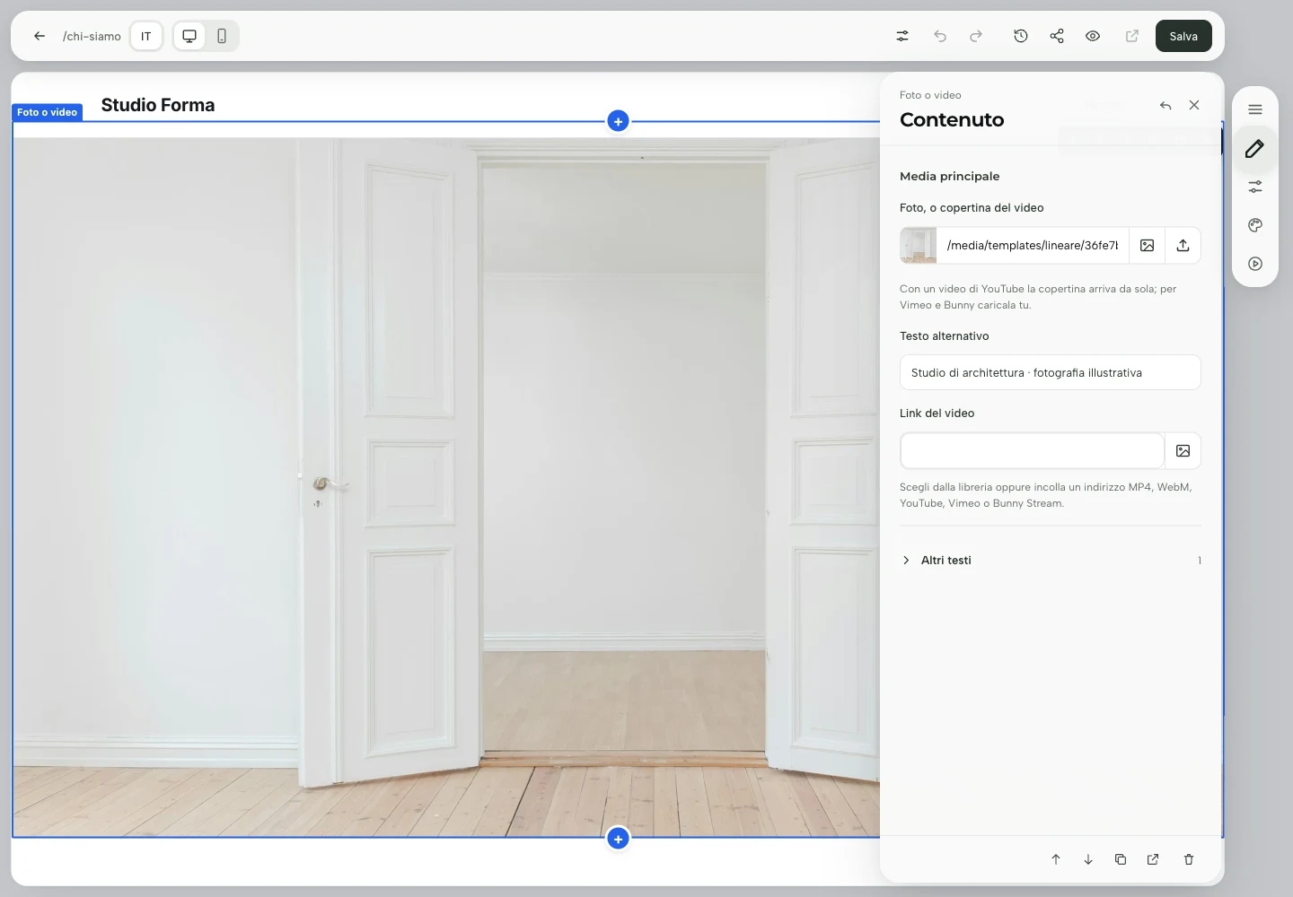 Proprietà Contenuto del widget Foto o video con il campo immagine e il testo alternativo.