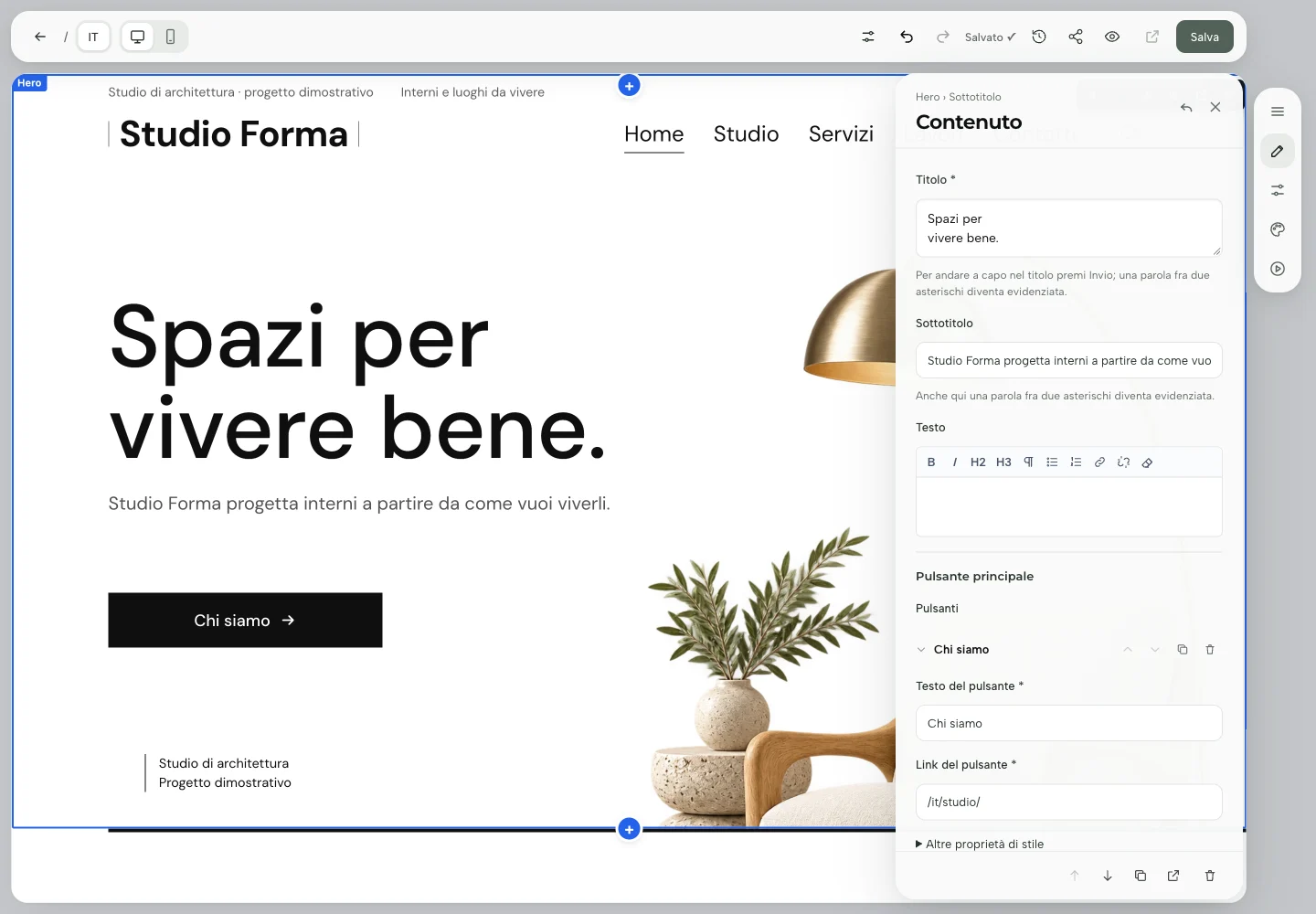 Il pannello Contenuto mostra i campi Titolo e Sottotitolo. La home visualizza subito il titolo Spazi per vivere bene.